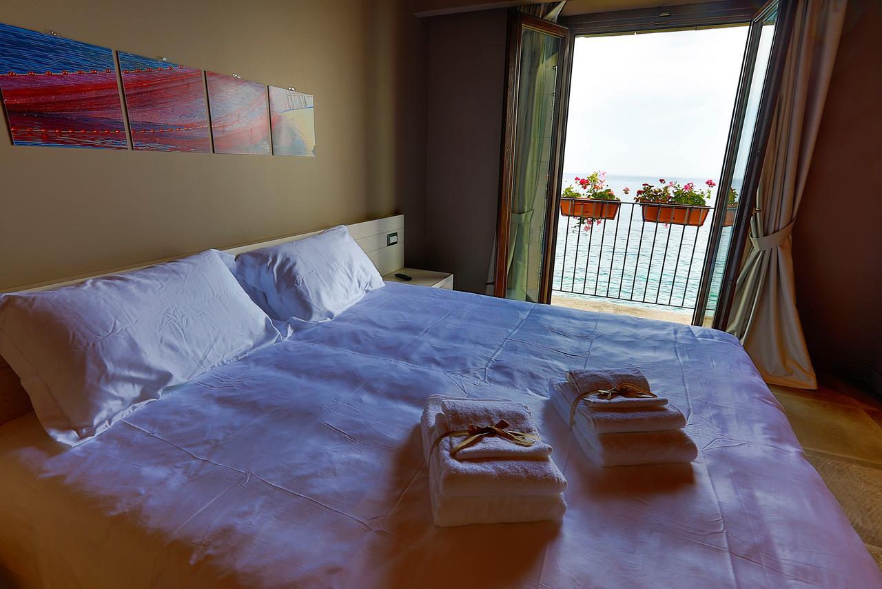 Il Casato Deluxe Rooms Шилла Экстерьер фото