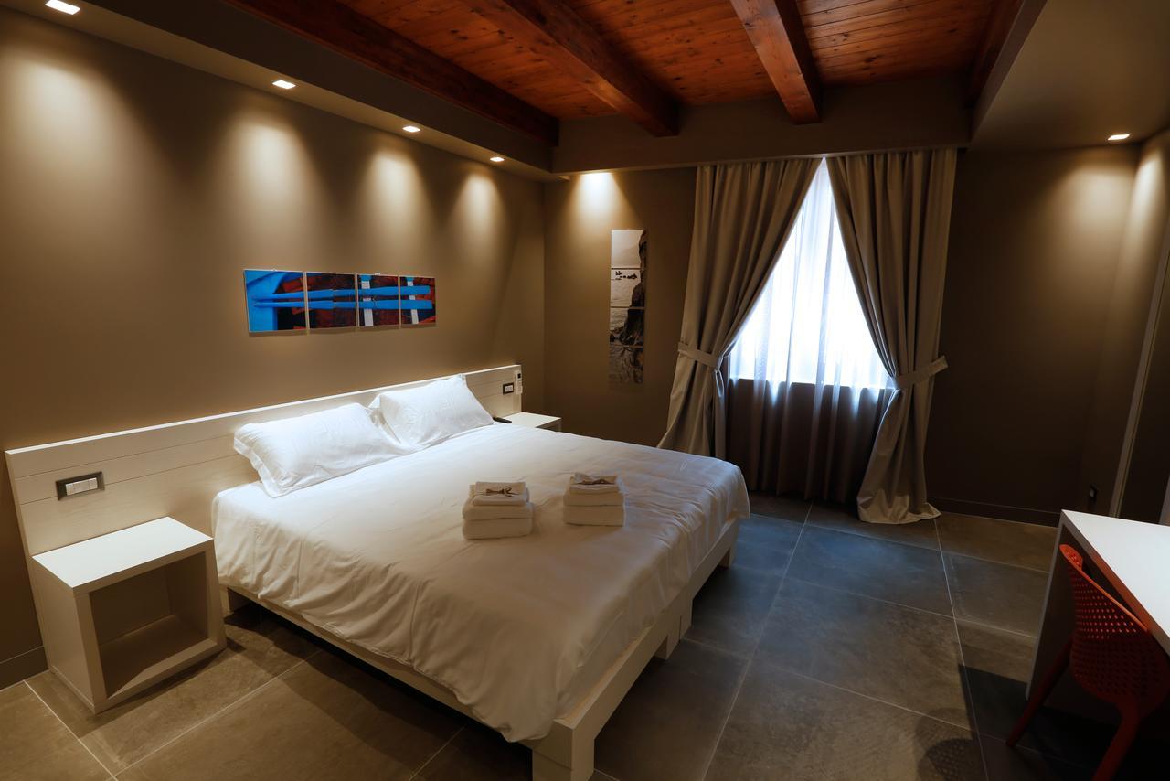 Il Casato Deluxe Rooms Шилла Экстерьер фото
