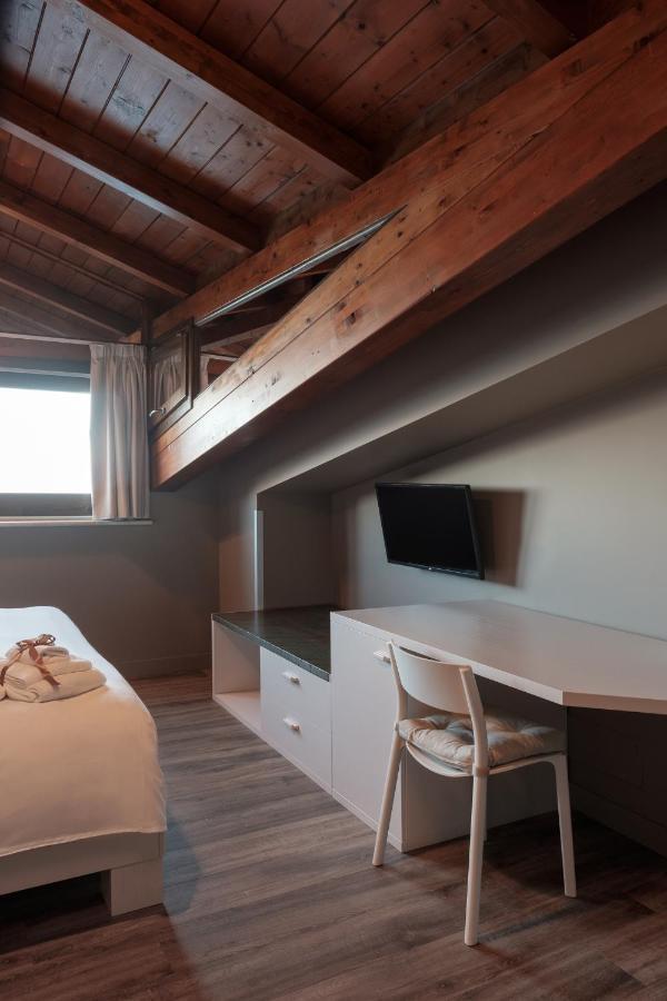 Il Casato Deluxe Rooms Шилла Экстерьер фото